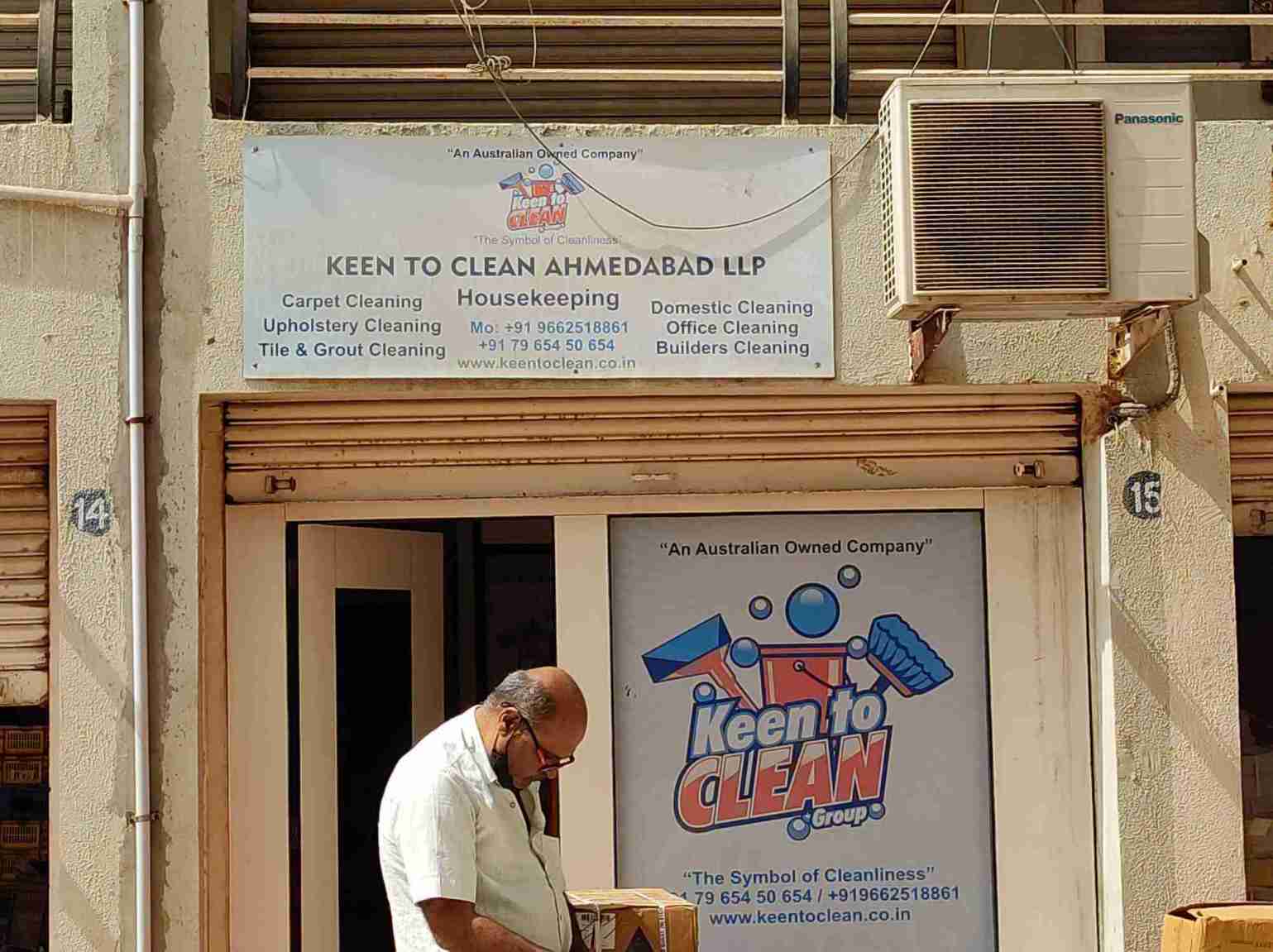 Merchant Business Image