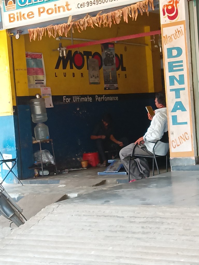 Merchant Business Image