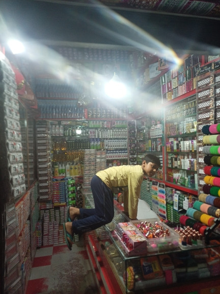 Merchant Business Image