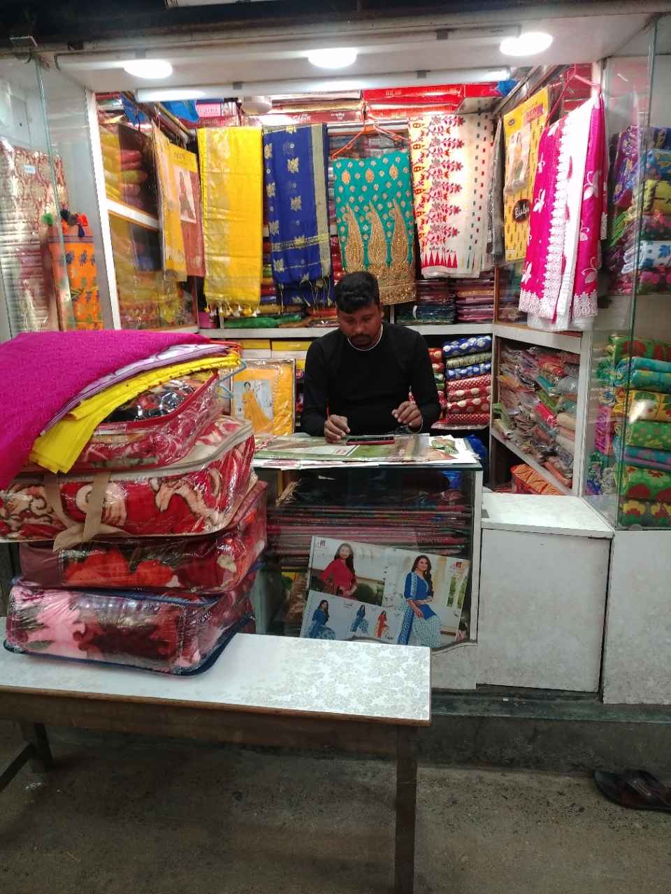 Merchant Business Image