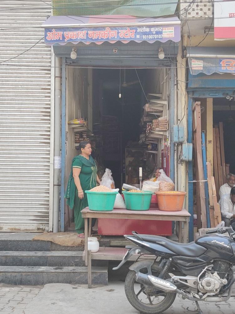 Merchant Business Image