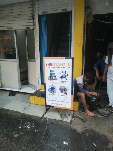 Merchant Business Image