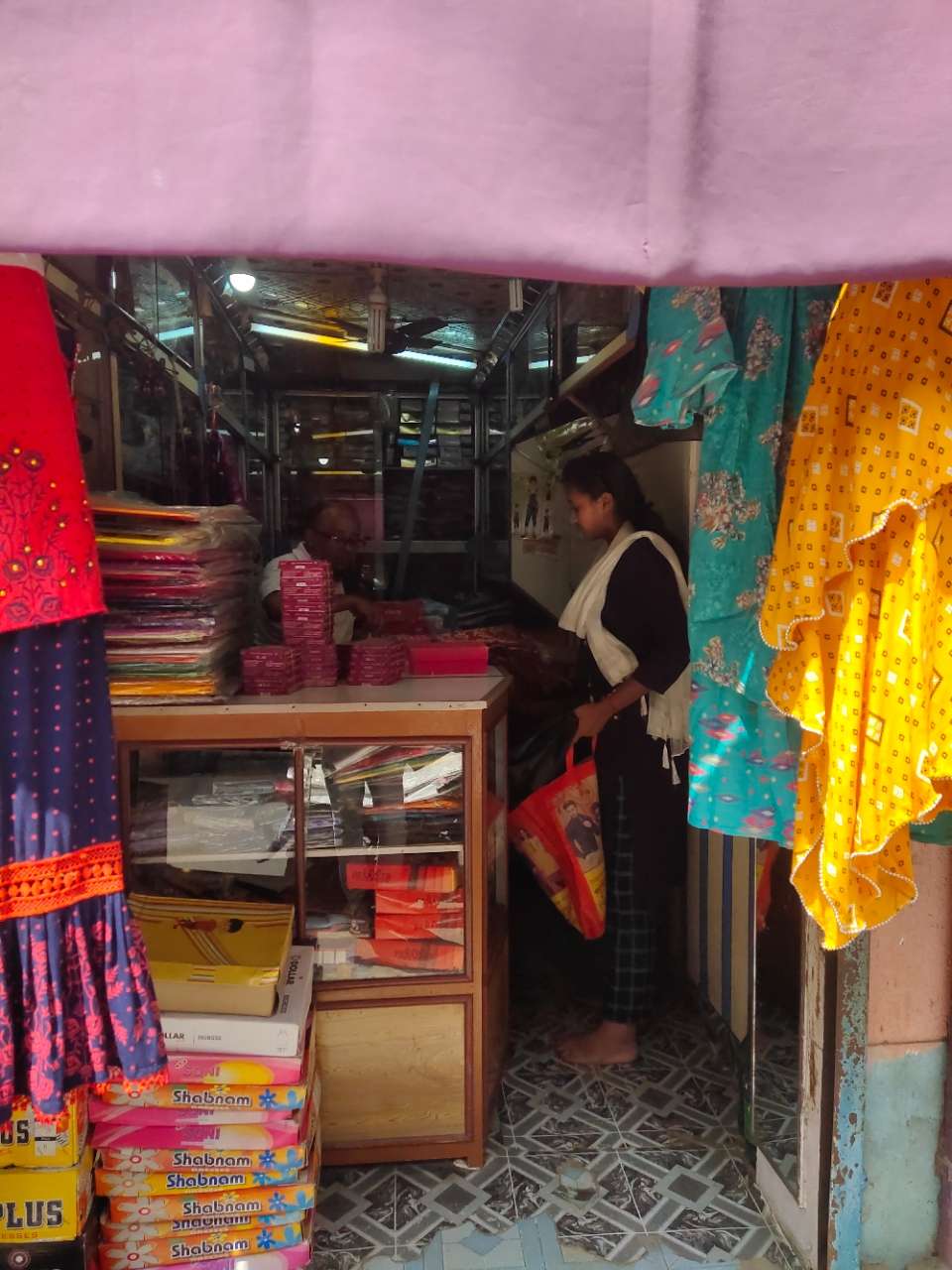 Merchant Business Image