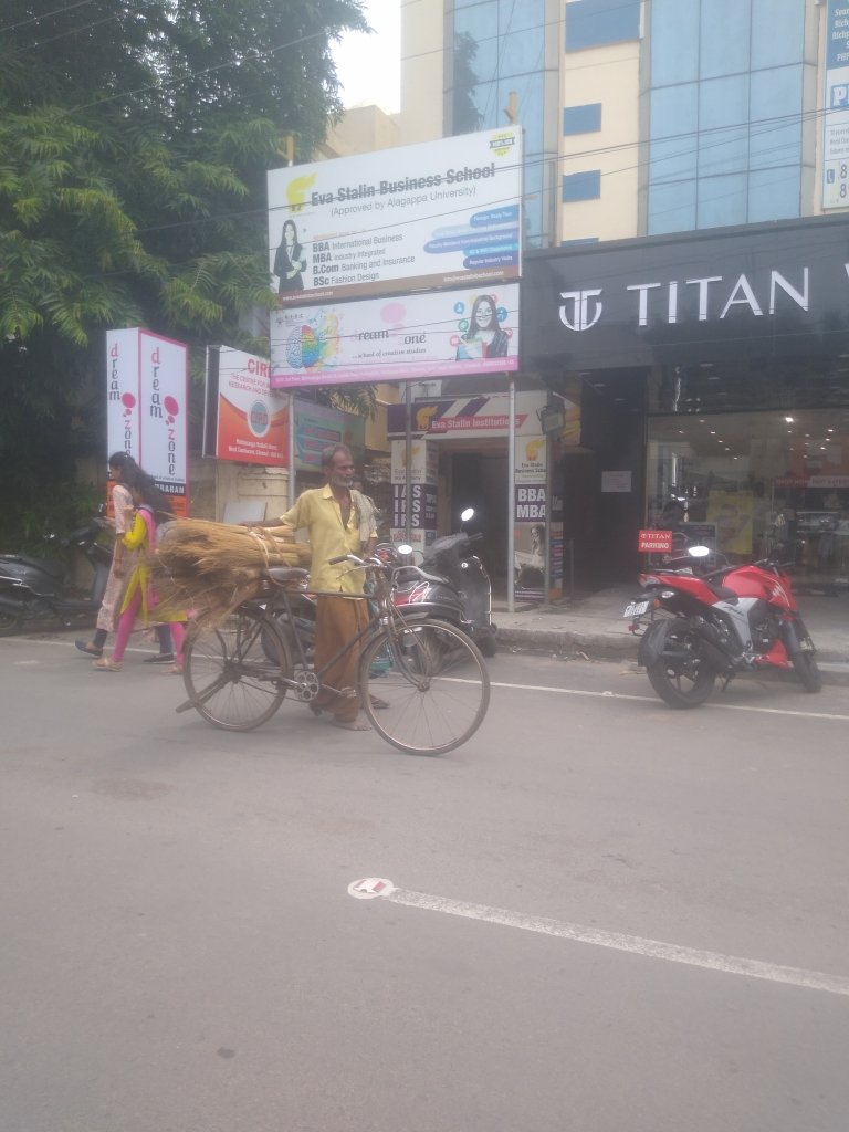 Merchant Business Image
