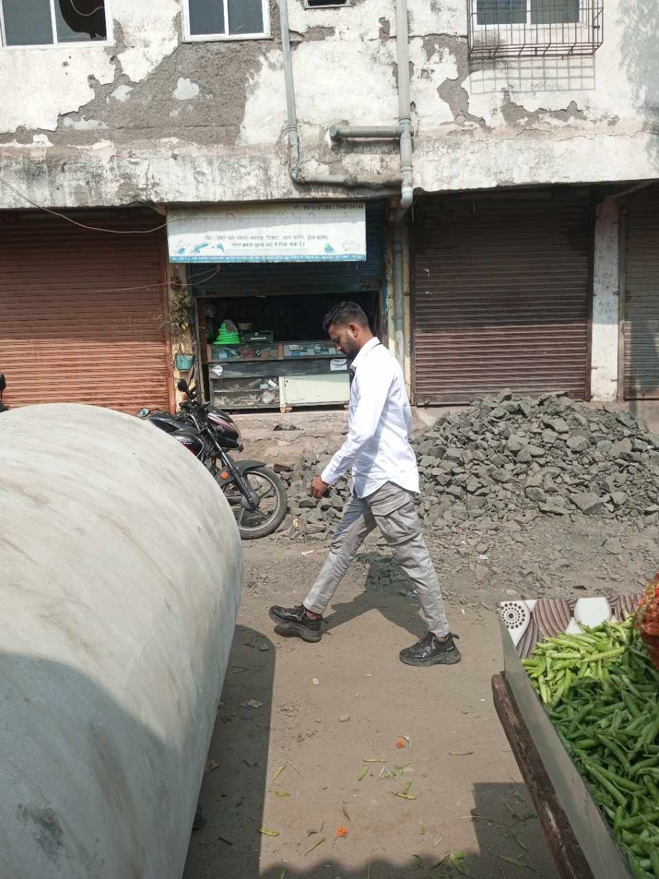 Merchant Business Image