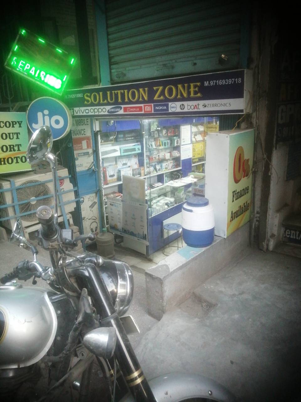 Merchant Business Image
