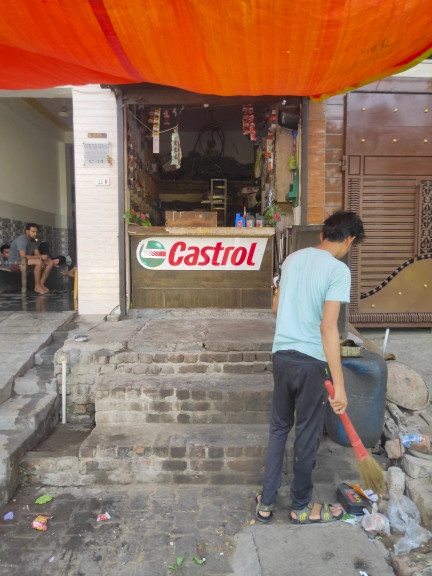 Merchant Business Image