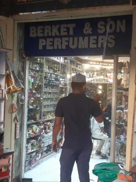 Merchant Business Image
