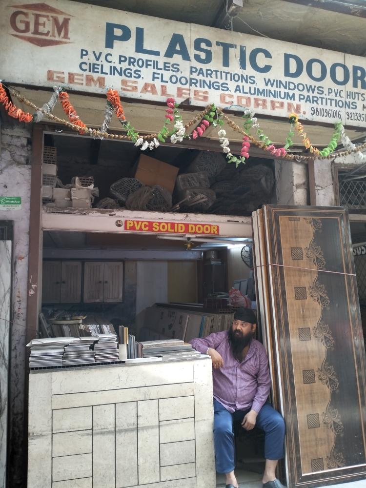 Merchant Business Image