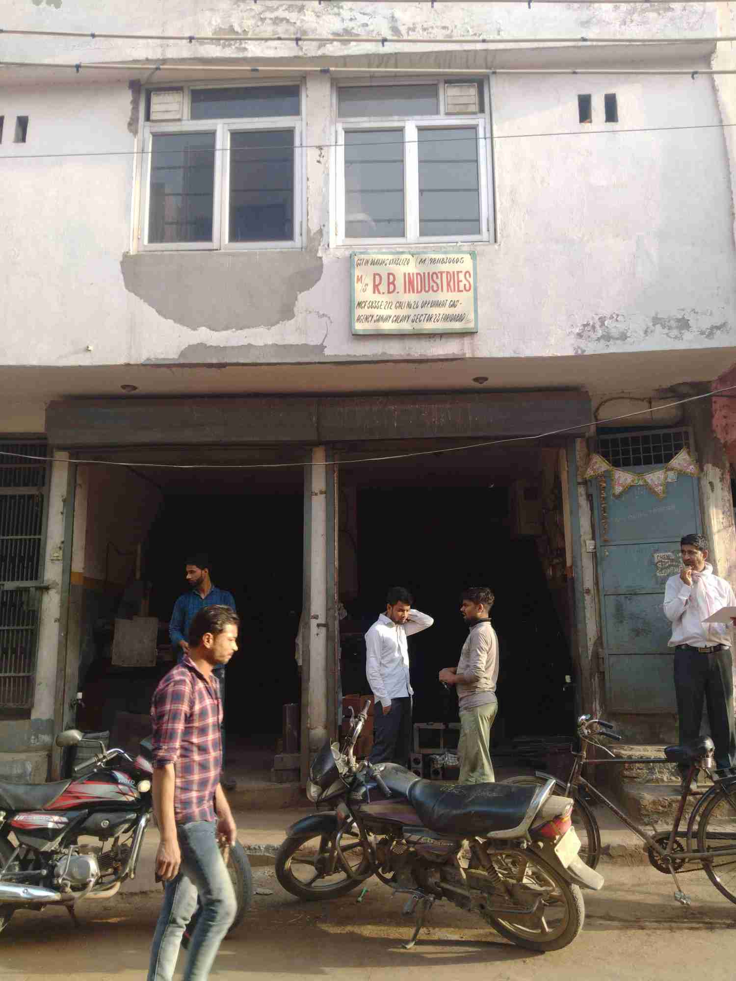 Merchant Business Image