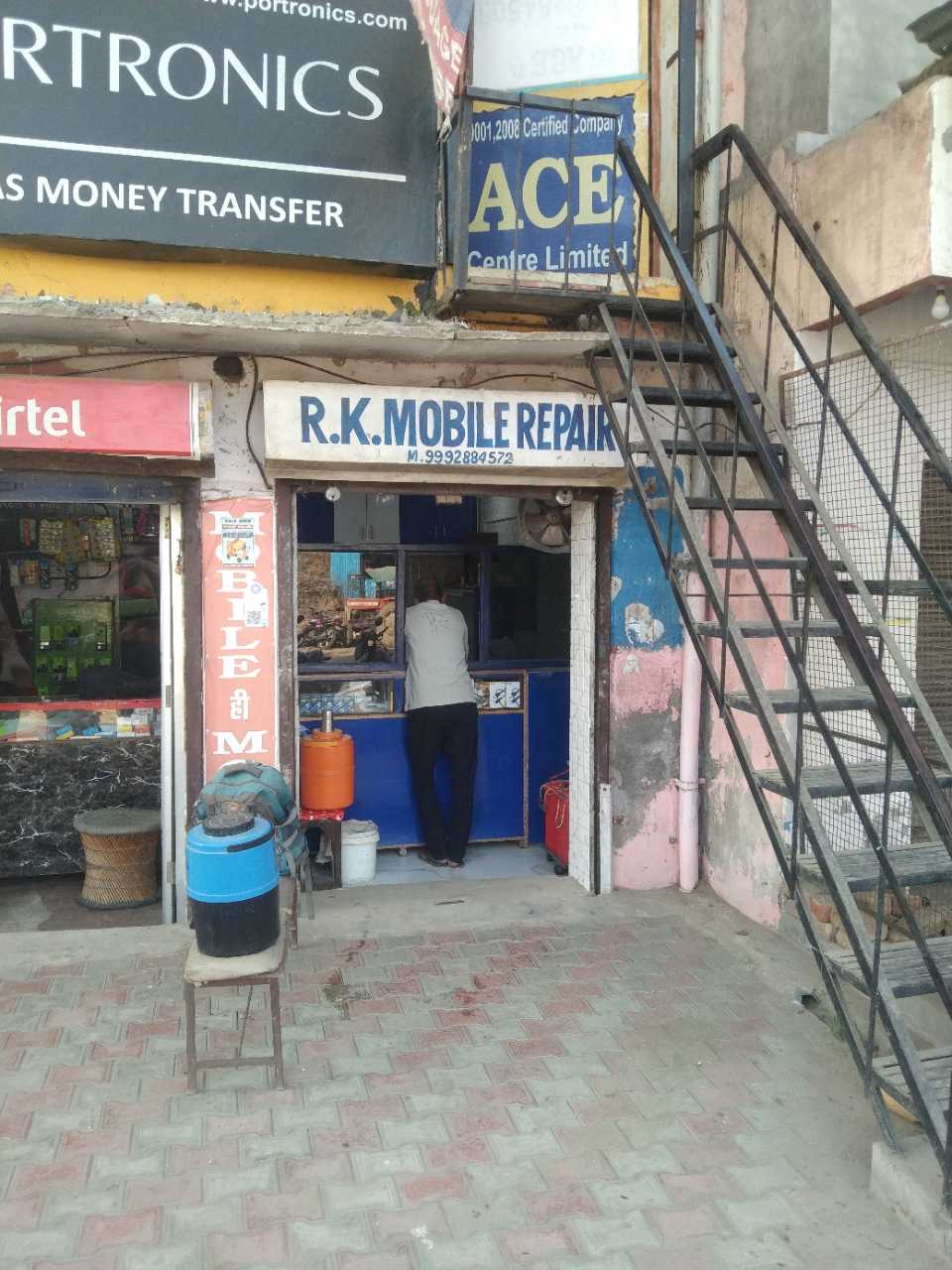 Merchant Business Image