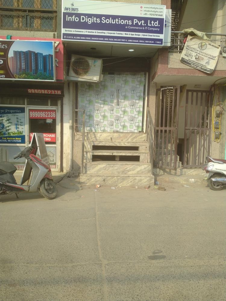 Merchant Business Image