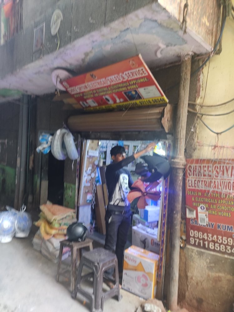 Merchant Business Image